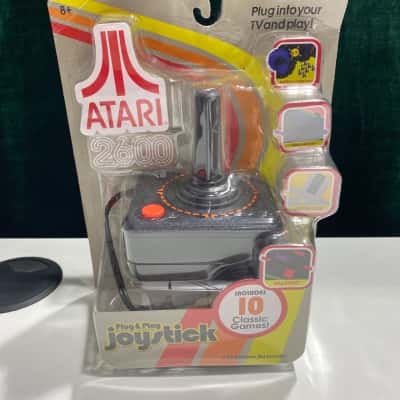 BNIB Atari 2600 Plug N Play Joystick TV Controller 10 Classic Games
