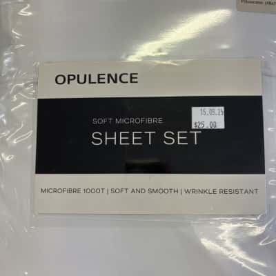 Soft microfibre sheet set 