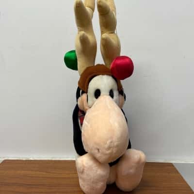 Vintage 1985 Dakin Opus the Penguin (dressed as Christmas Reindeer) 