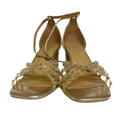  Womens  Size 40 Heels Gold 