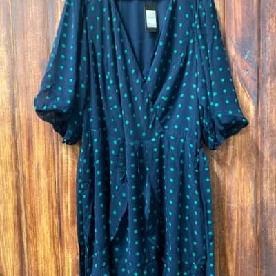 City Chic Navy blue with green spots  Size M  dress new 