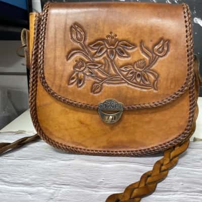  Vintage Brown leather boho handbag 