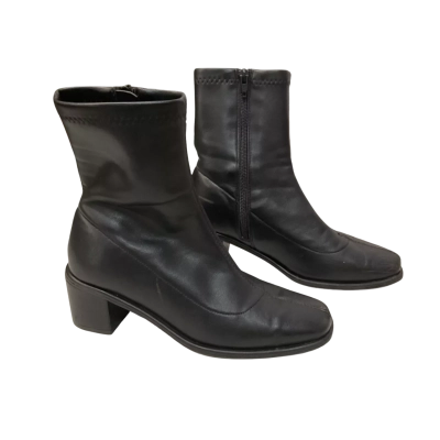 Womens Forever Comfort Size 5 / 5.5 Boots Black  