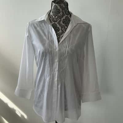 Basic Womens  Size 16 Button Up Top White 