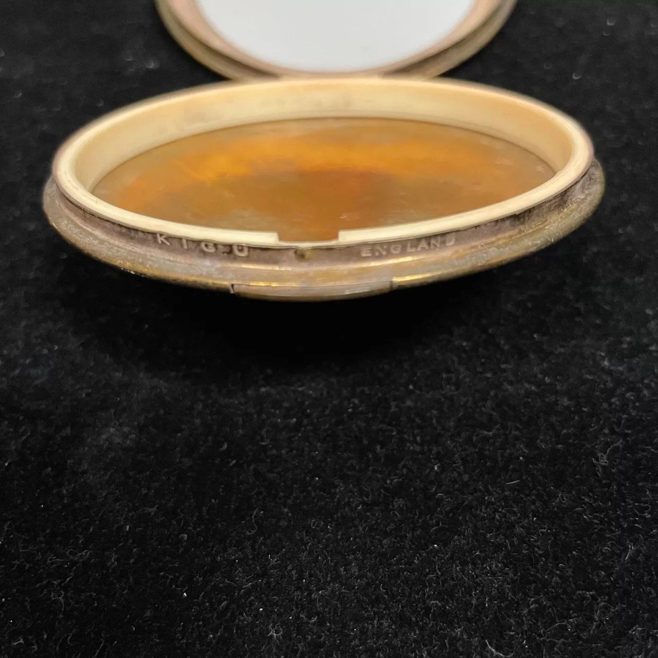 Lot of 2 Vintage Powder Compacts (s)