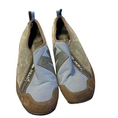 Merrell Womens  Size 4 Grey 
