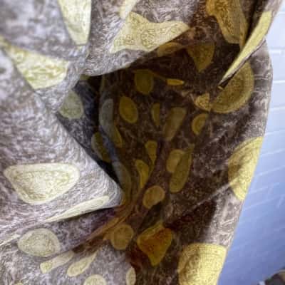 Boss Hugo Boss Mens  Size 42 / L Business Shirt Khaki / Pattern 