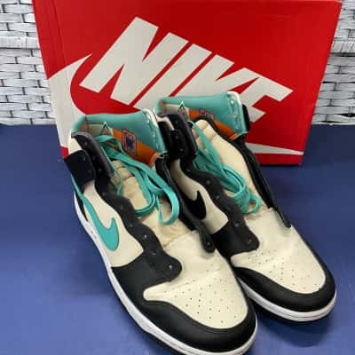 Nike Dunk Mens  Size 46 Hi Tops Black  / Cream 