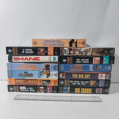 13pcs Clint Eastwood VHS Bundle 