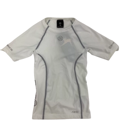 BNWT Youths Skins A200 Compression Kids Top Silver / White Size M  HTH1