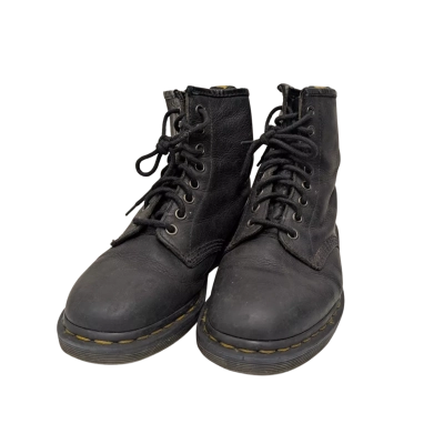 Doc Martens Womens  Size 7 Boots Black  