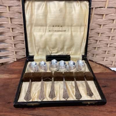 Vintage cased set of six EPNS (Electroplated Nickel Silver) teaspoons made in England collectable, birthday, high tea
