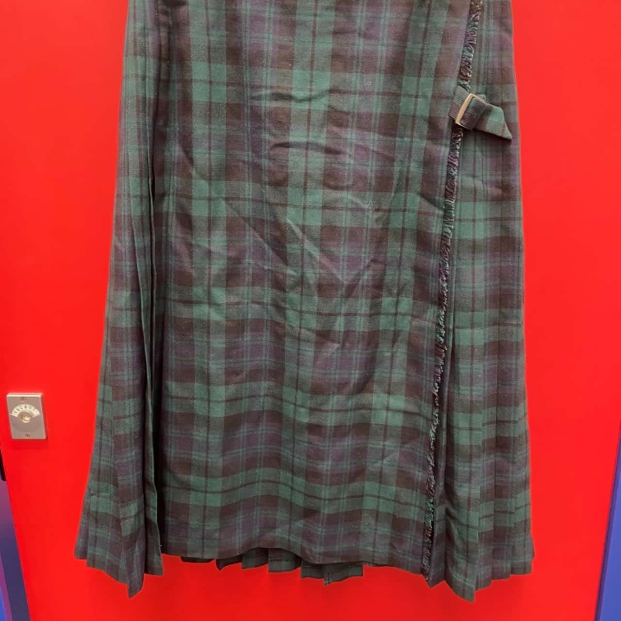 Wool tartan Fletcher Jones Womens kilt size 1012(s)
