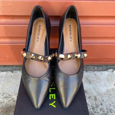 BRESLEY Womens Size 38  Black 'Reed' Leather Flat Shoe