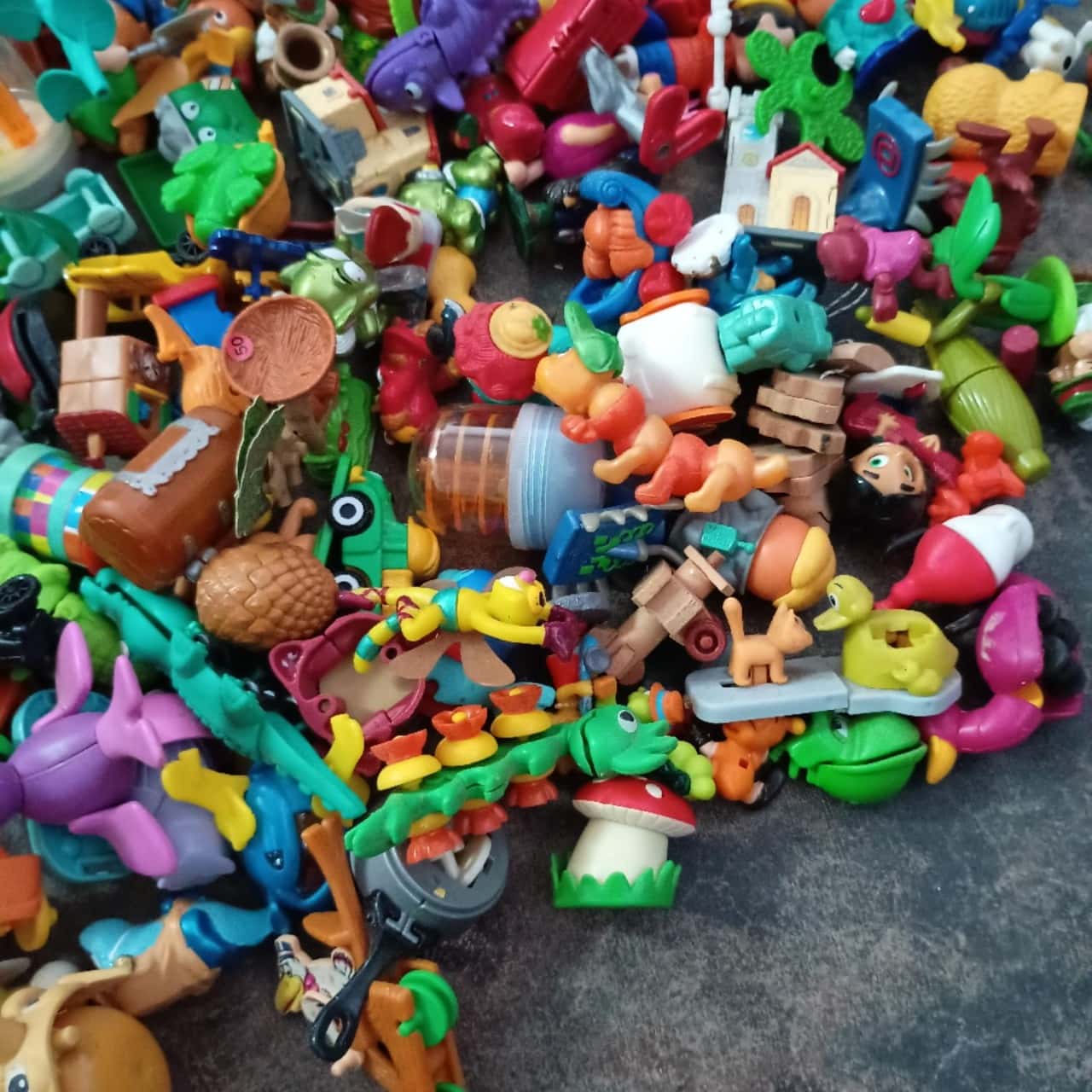 Bulk Lot! Assorted Mini Toys Kinder & Much More! FUN!