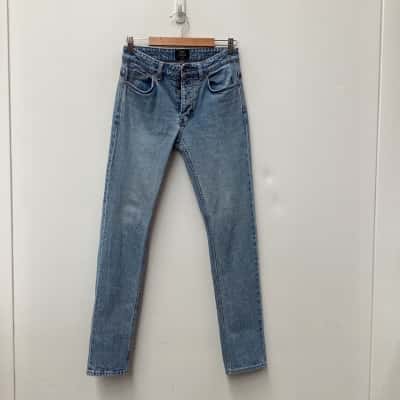 Neuw Womens  Size 28/32 Slim Fit Jeans Blue 