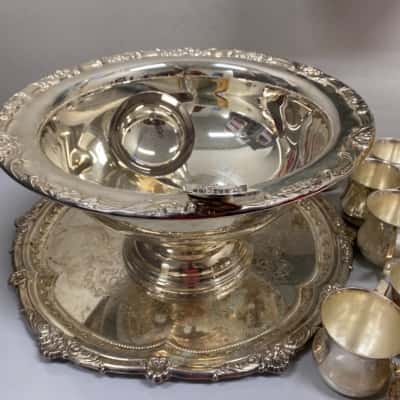 Ranleigh 11 Piece Silver Punch Bowl Set 