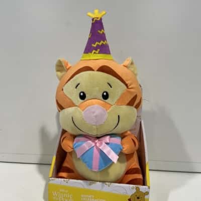 Winnie the Pooh tigger plush toy 