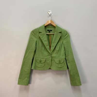 Cue Womens  Size 8 Cropped Jacket Green 