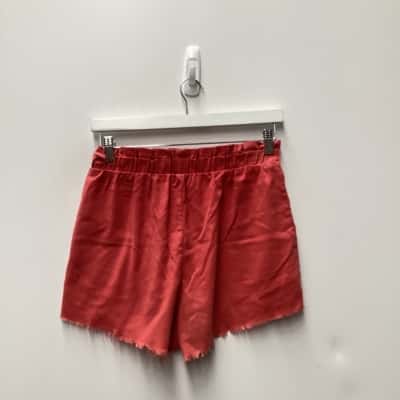 Nunui Womens  Size 10 Burnt Orange raw edge shorts 