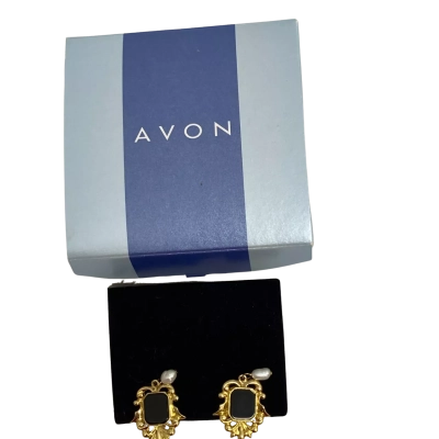 Avon Gold Tone Onyx Faux Pearl Clip Earrings