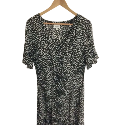Seed Womens  Size 10 Casual Dress Black  / White 