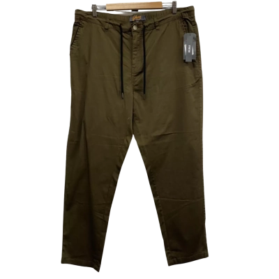 Johnny Bigg Mens Size 40 Cargo Pants 