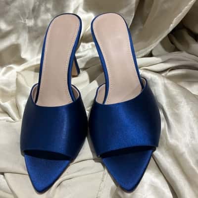 Wittner Womens  Size 39 Pointed toe Heels Blue 
