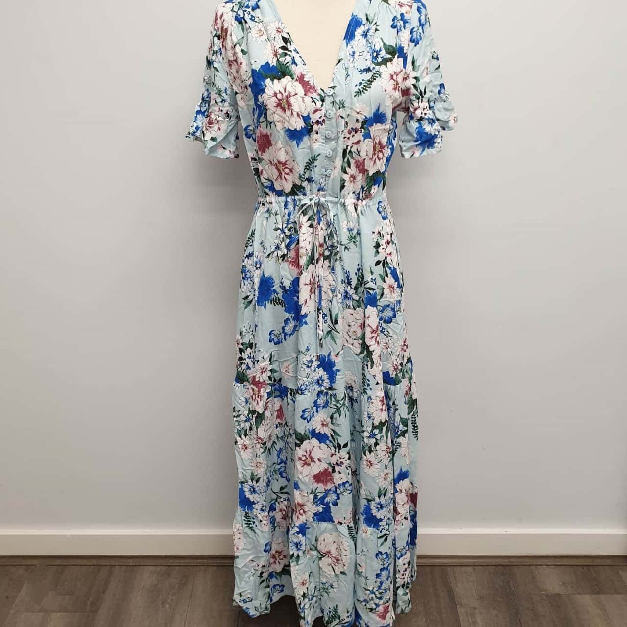 blue soul dresses Coming Back For You Navy Blue Tiered Midi Dress – Shop the Mint