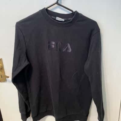 Fila Womens  Size 10 Pullover Black  