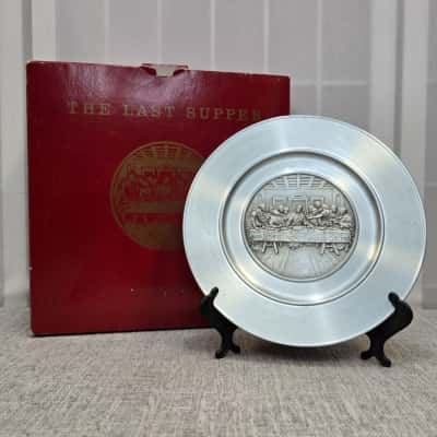 Selangor Pewter 'The Last Supper' Plate & Stand