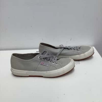 Superga Womens  Size 39 Sneakers Grey 