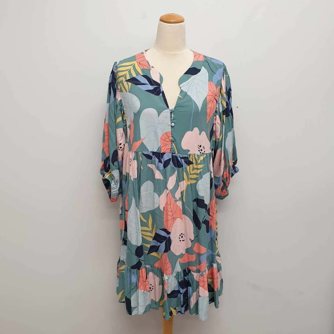 Always Together Button Bust Top Floral Pink