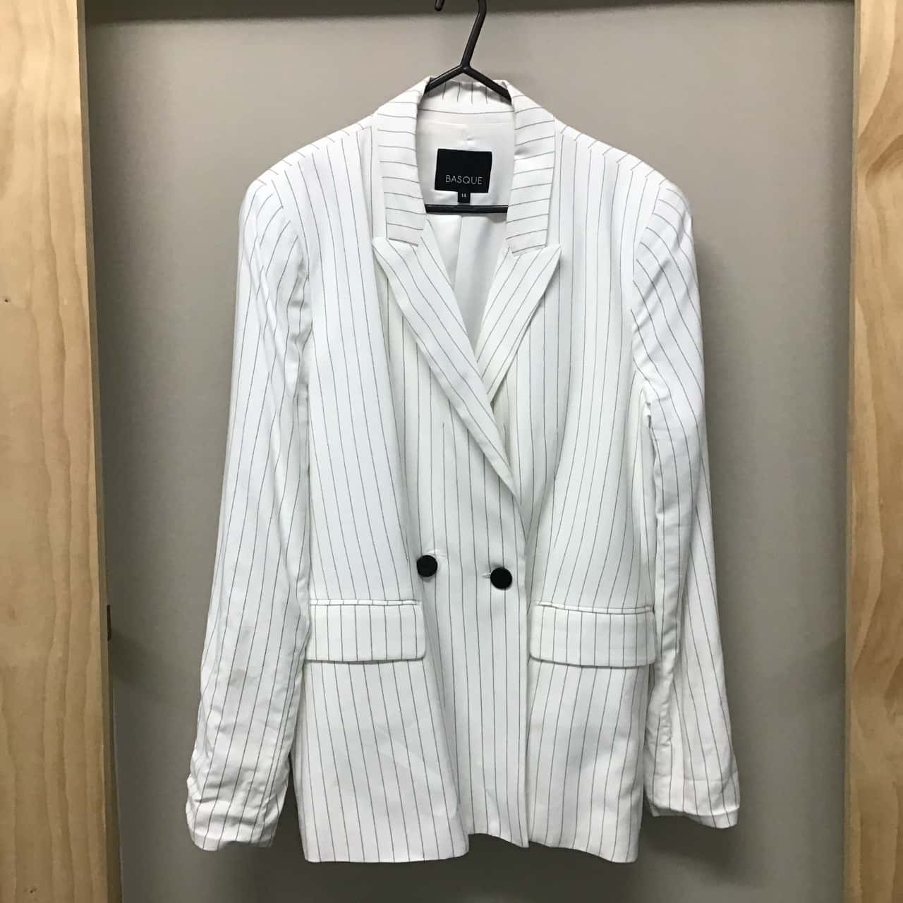 white blazer size 14