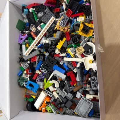 2kg Lego bundle (4)