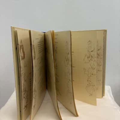 Gorgeous Vintage Style Nursery Rhyme Book 