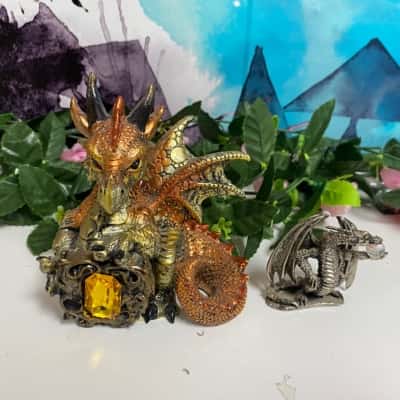 2x dragon ornaments- assorted sizes