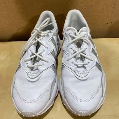 Adidas Womens  Size 10 Sparkly Sneakers White 