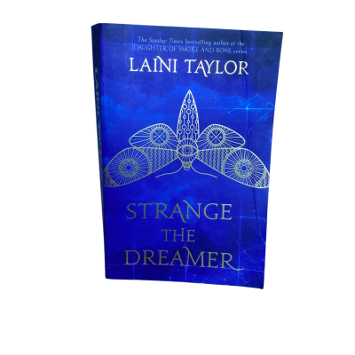 Strange The Dreamer by Laini Taylor 