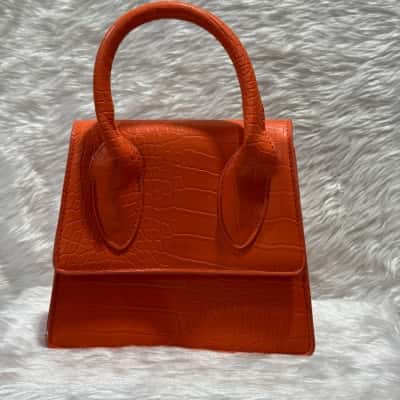 Glassons Women’s mini bag