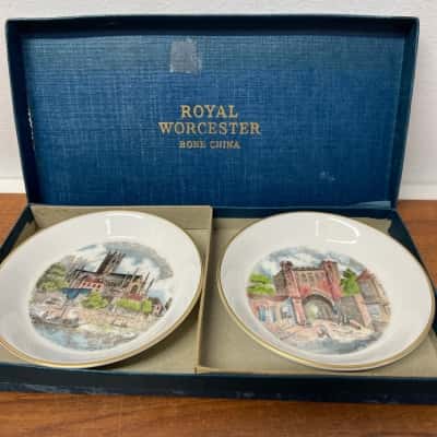 Royal Worcester fine bone china trinket dishes 