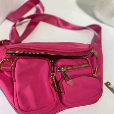  Womens  belt bag, Peta and Jain brand 