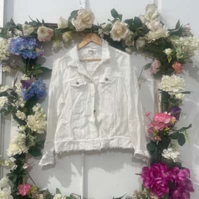 Queen of Everything Size 1(10),denim style in White linen
