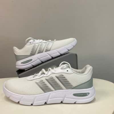 BNWOT Adidas Cloudfoam Flex Womens  Size 8 Sneakers / Trainers Silver / White 