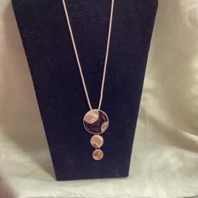  Womens Pendant and chain(jb)