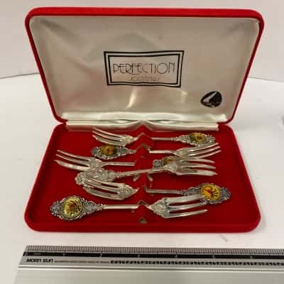 Boxed Romance Original H-Craft Collection Silver Plated Stainless Steel Made in Japan Dessert Forks