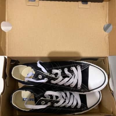 Converse Unisex  Shoes Size 7 Navy Blue / White 