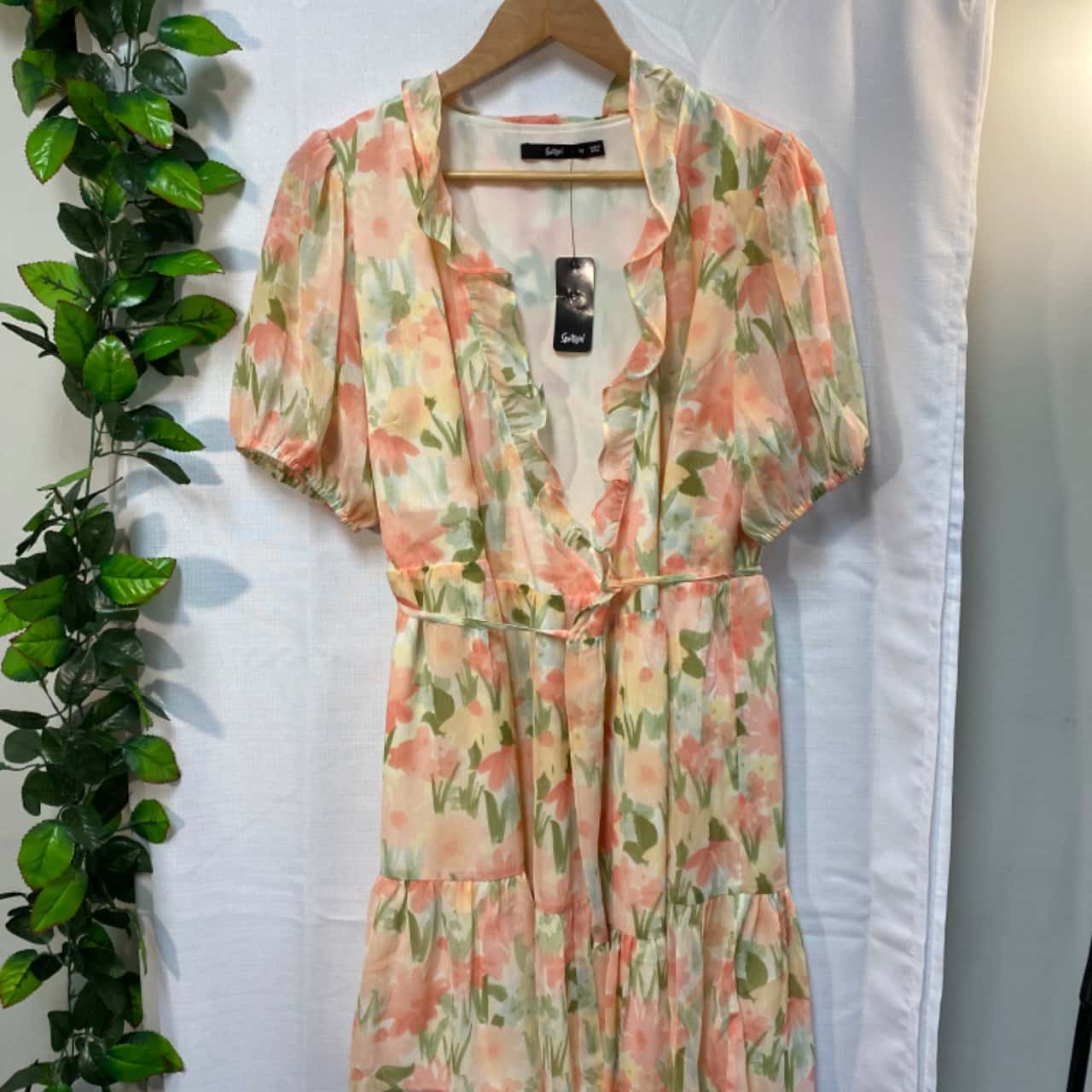 Sportsgirl Floral Dress Size 14