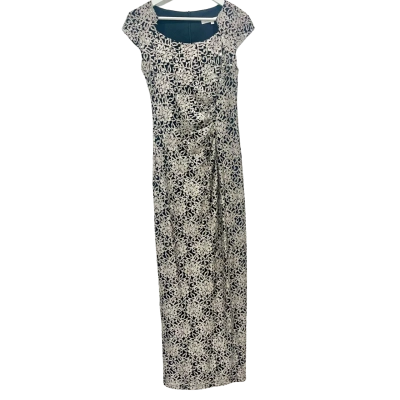 Anthea Crawford Silver Lace Long Cocktail Dress Size 10- simply stunning 