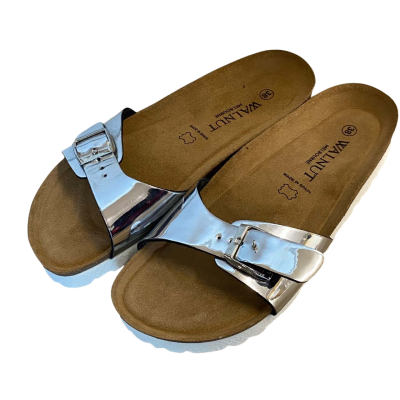 Walnut Melbourne Womens Size 38 Silver Buckle Sandals 